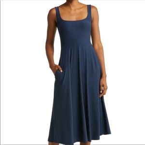 Beyond YogaFeatherweight At The Ready Square Neck Dress